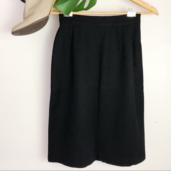 Vintage high waisted wool pencil skirt. - Picture 1 of 4